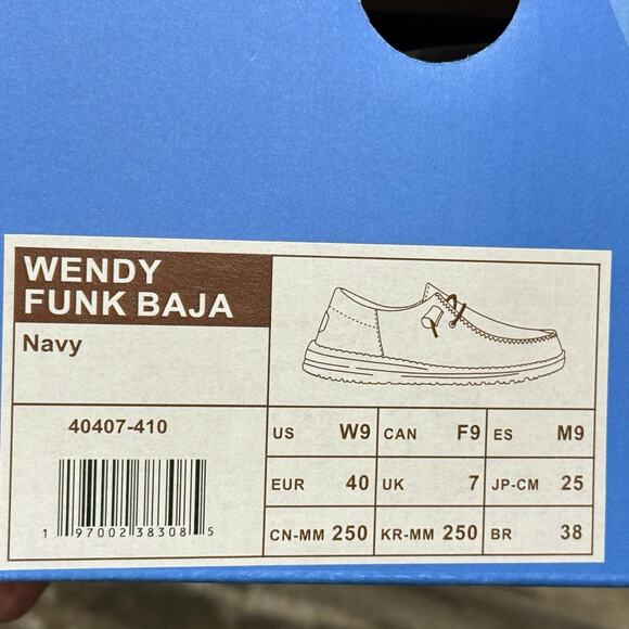 Hey Dude Shoes Wendy Funk Baja Slip On Loafer Womens Size 9 Navy Blue Casual NIB - Picture 5 of 12